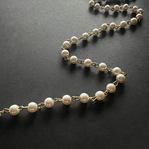 Pearl Look Chain